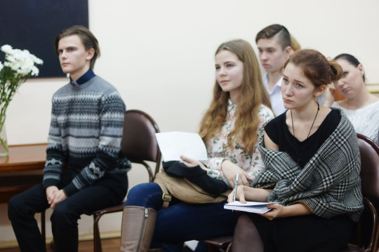 Молодых писателей со всей России ждут на литературную учебу в Центр Белова