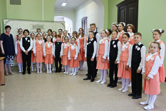 Концерт «Поющий апрель» посвятят юбилею Вологды солисты и детские хоровые коллективы города