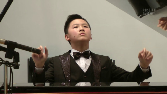 Юный гений, 15-летний пианист-виртуоз из Китая выступит в Филармонии Вологды 12 апреля