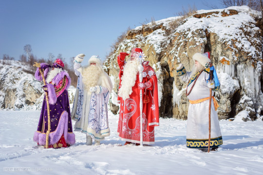 Дед Мороз побывал в «Ледяной сказке Байкала»