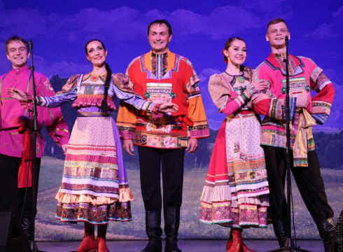 Ансамбль песни и танца «Русский Север» представил народный мюзикл «Свадьба на Покрова»
