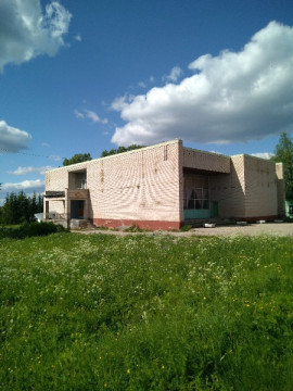 Завершается капитальный ремонт Коварзинского Дома культуры в Кирилловском районе