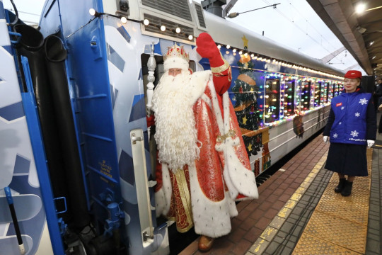 Сказочный поезд Деда Мороза снова отправится в путешествие по России