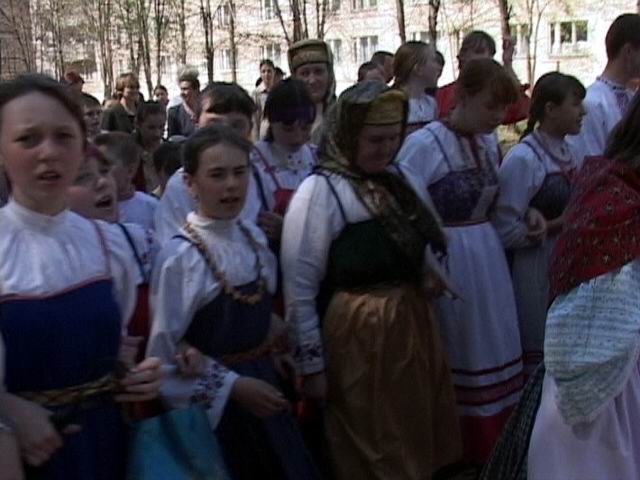 Продолжить "Хохловские игиища"