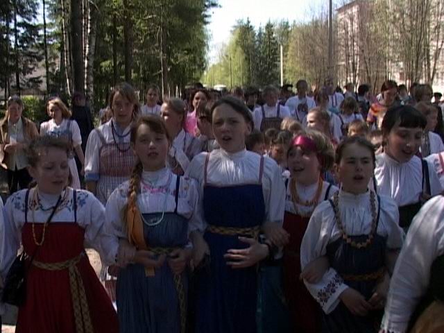 Продолжить "Хохловские игиища"