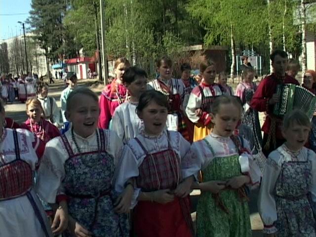 Продолжить "Хохловские игиища"