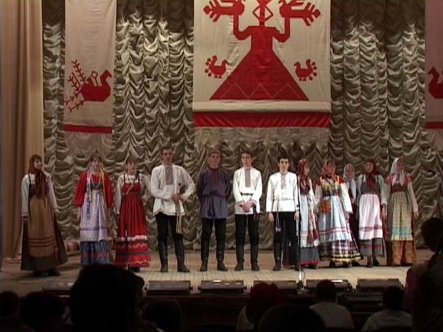 Продолжить "Хохловские игиища"