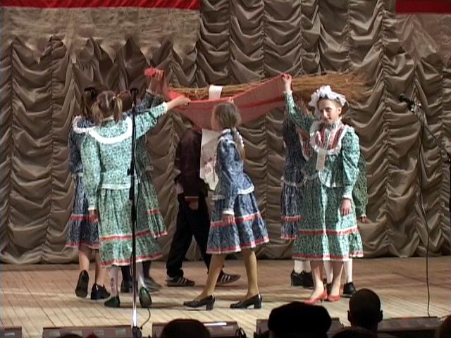 Продолжить "Хохловские игиища"