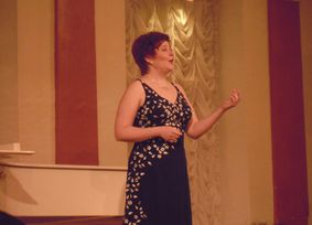 В Вологодской областной филармонии прошел концерт Ларисы Пилинской