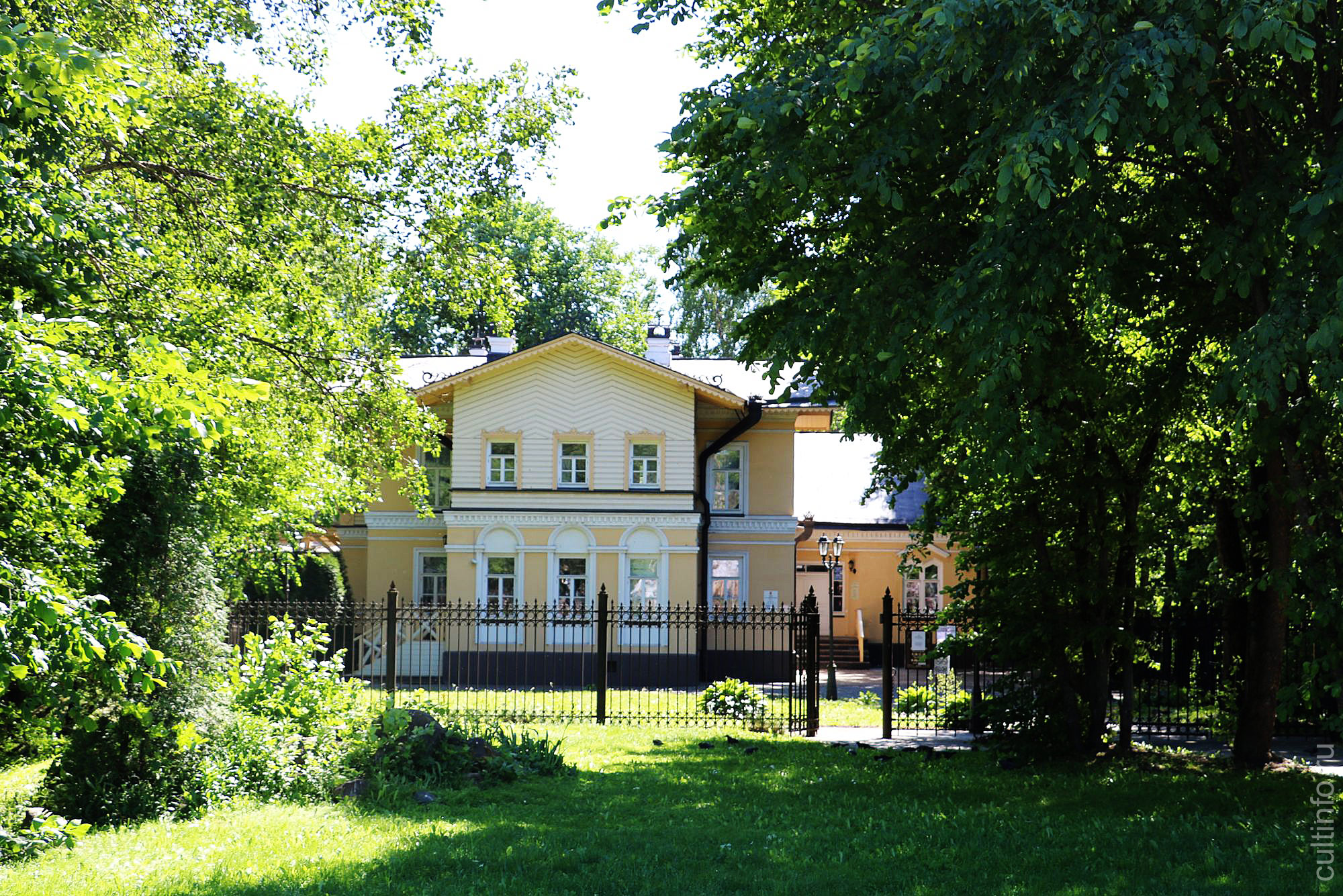 Инфраструктура круизного туризма: в Череповце реконструируют одну из ...