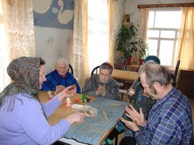 Верховажские художники-любители приняли участие в Московском международном фестивале наивного искусства и творчества аутсайдеров «Фестнаив-2010»