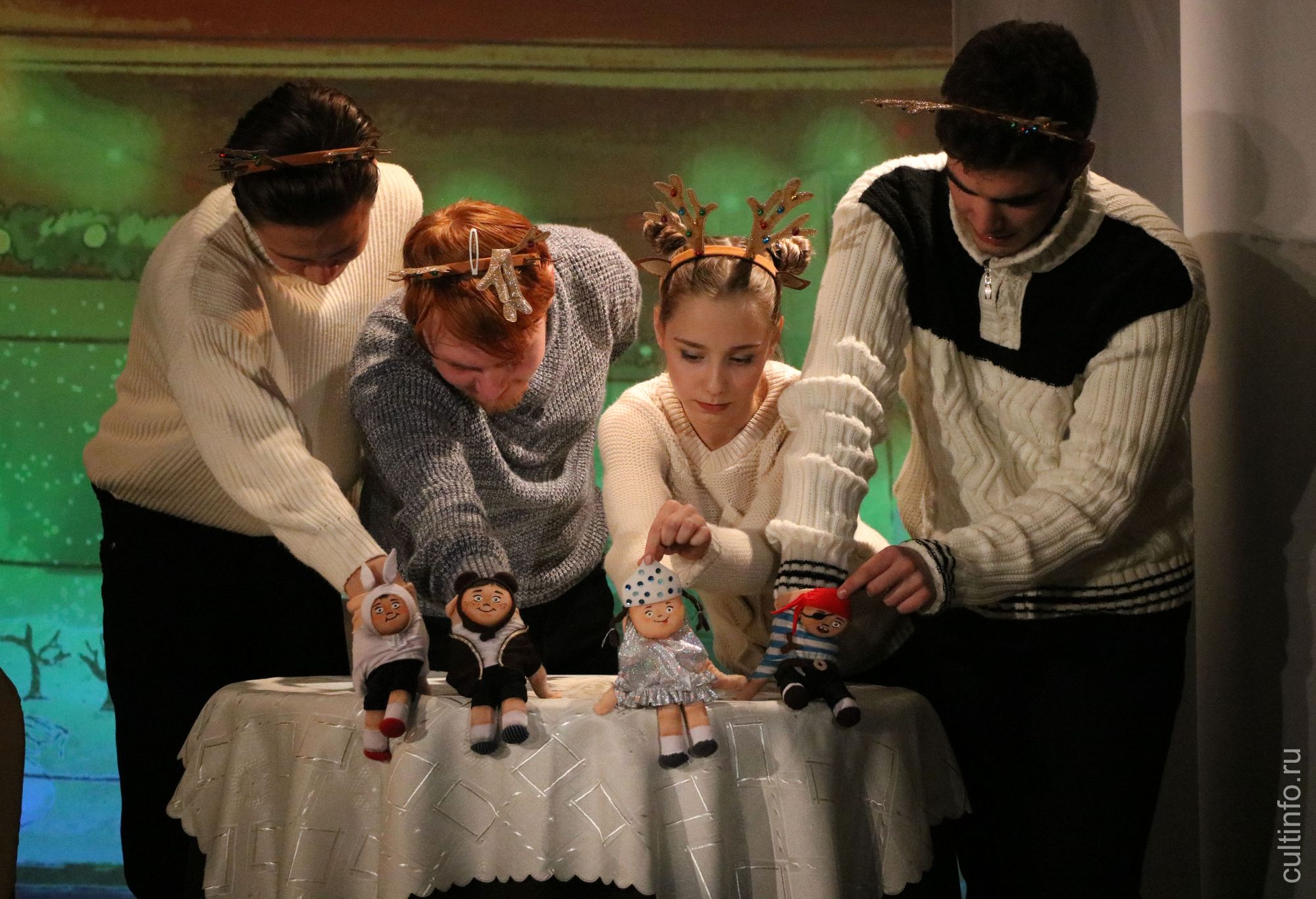 «Квартирник у Деда Мороза»