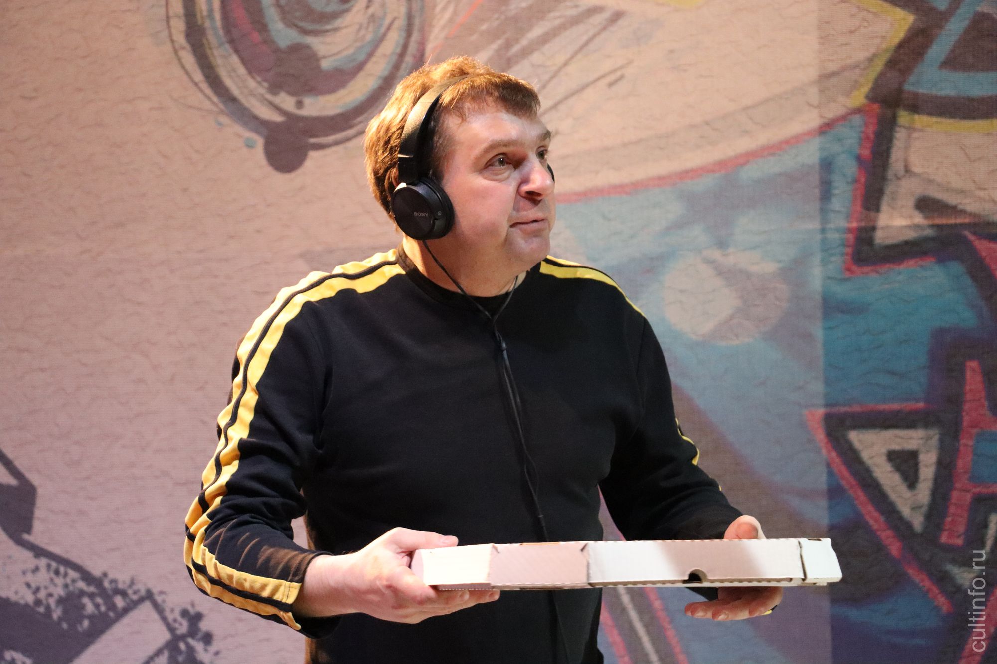 Актер театра кукол «Теремок» Антон Диев