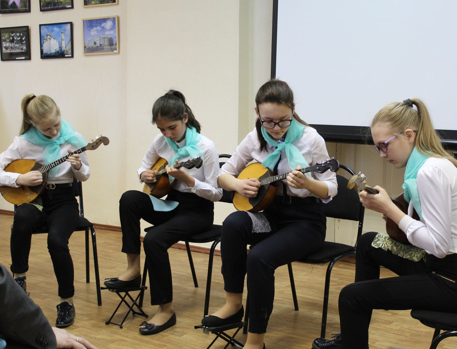 Открытие виртуального концертного зала в Харовской библиотеке