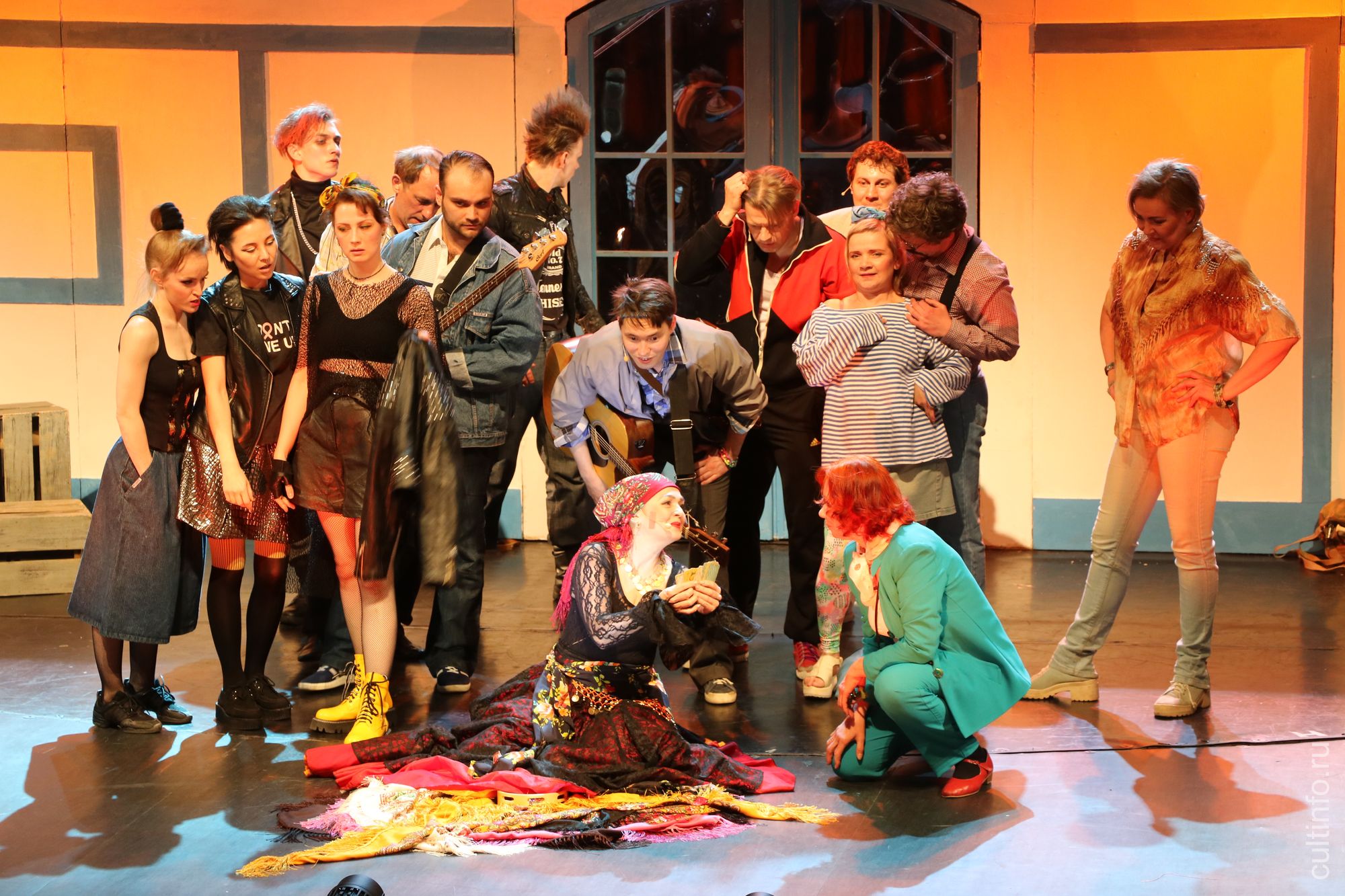 Спектакль Вологодского театра для детей и молодежи «Ностальгия по настоящему»