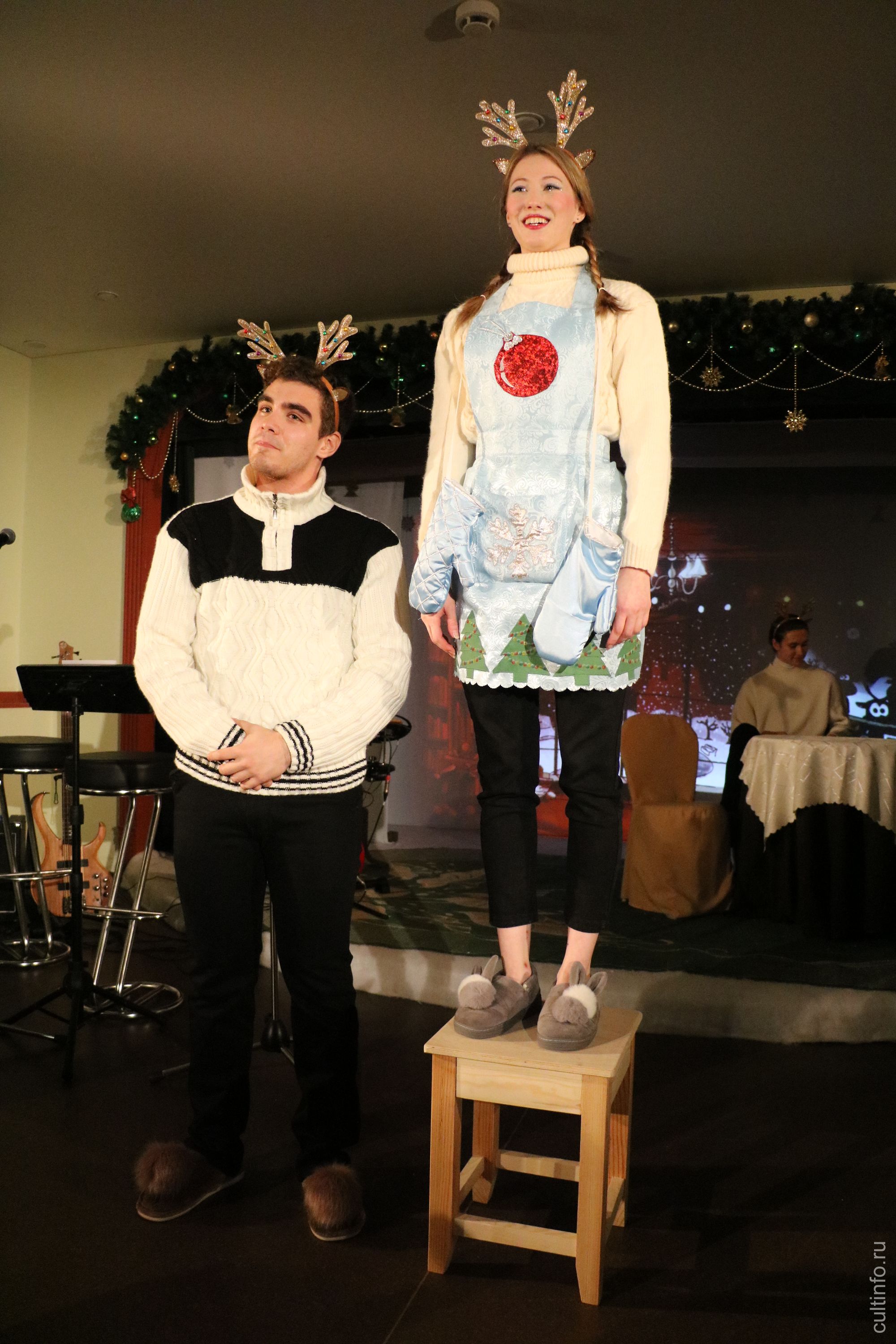 «Квартирник у Деда Мороза»