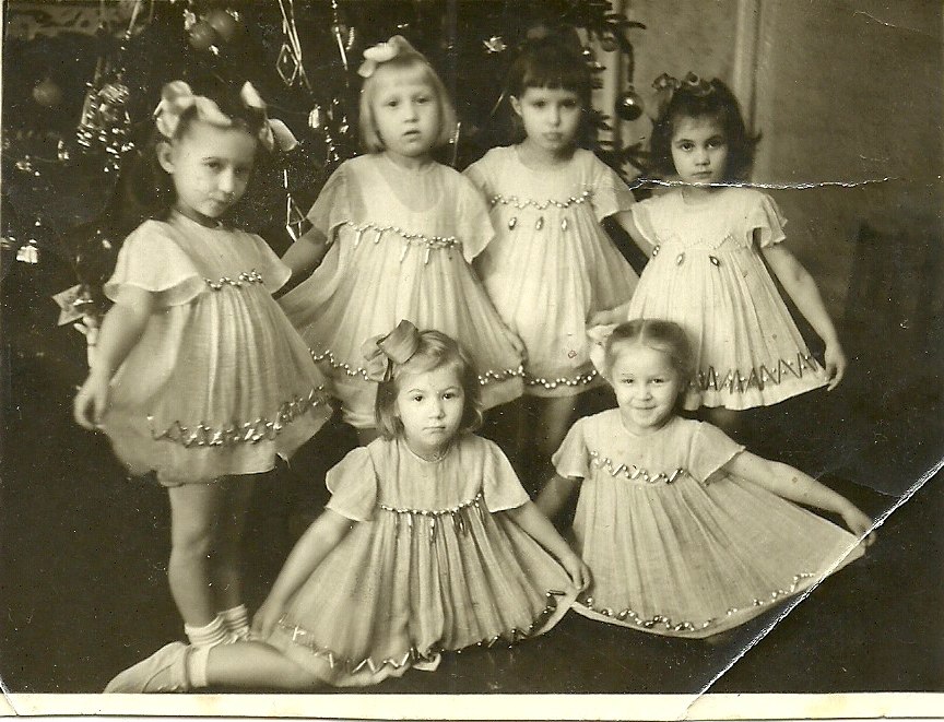 Утренник в детском саду. Вологда. 1956 год.