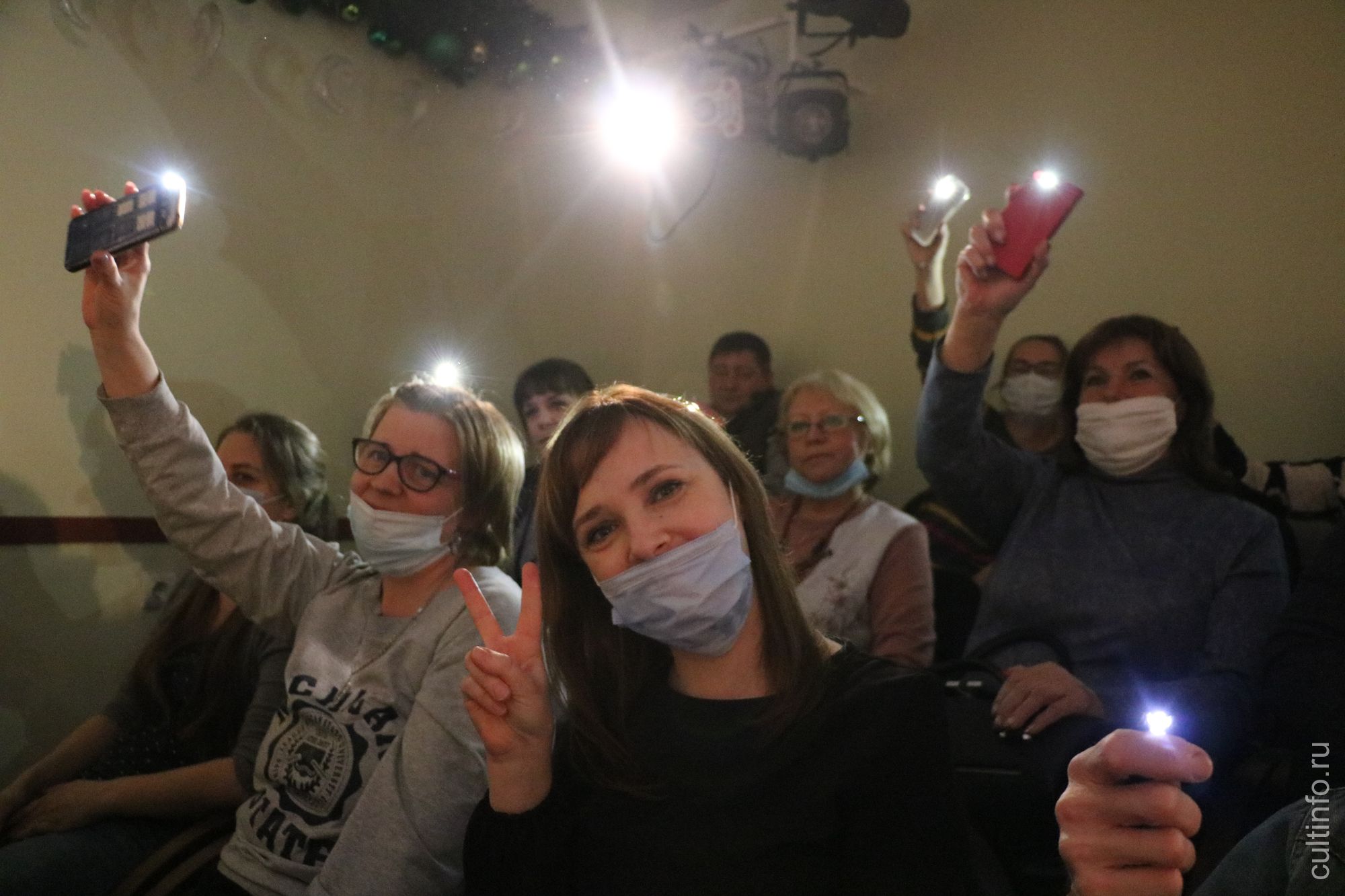 «Квартирник у Деда Мороза»