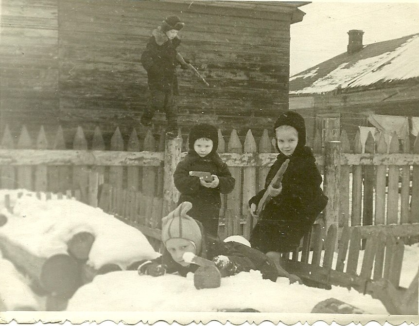 Игра в крепости. Вологда. 1961 год.