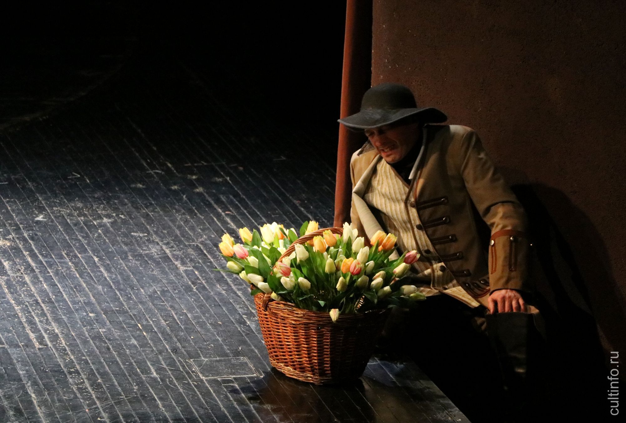 Спектакль Вологодского театра для детей и молодежи «Тот самый Мюнхгаузен» (2021)