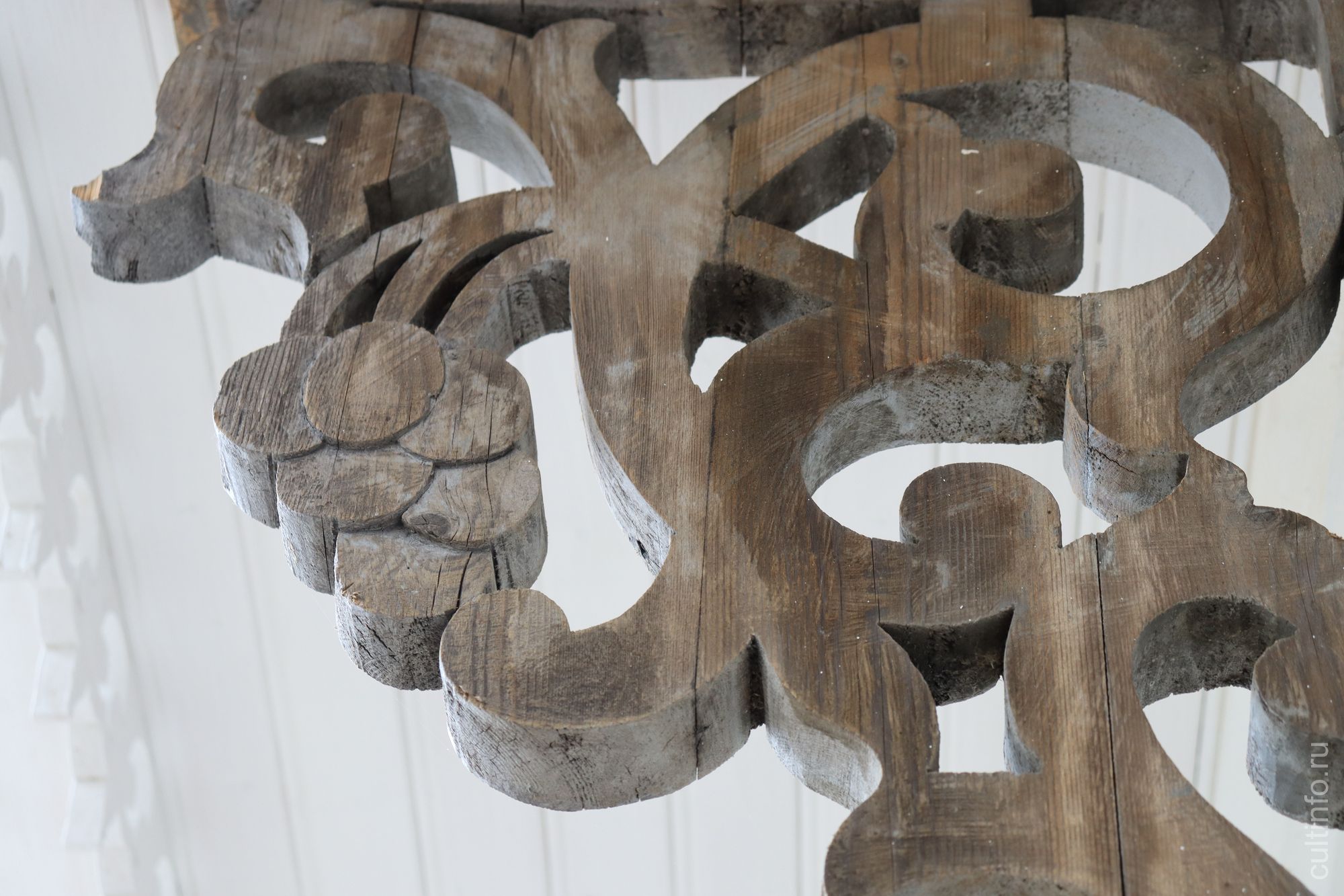 Подлинные декоративные элементы