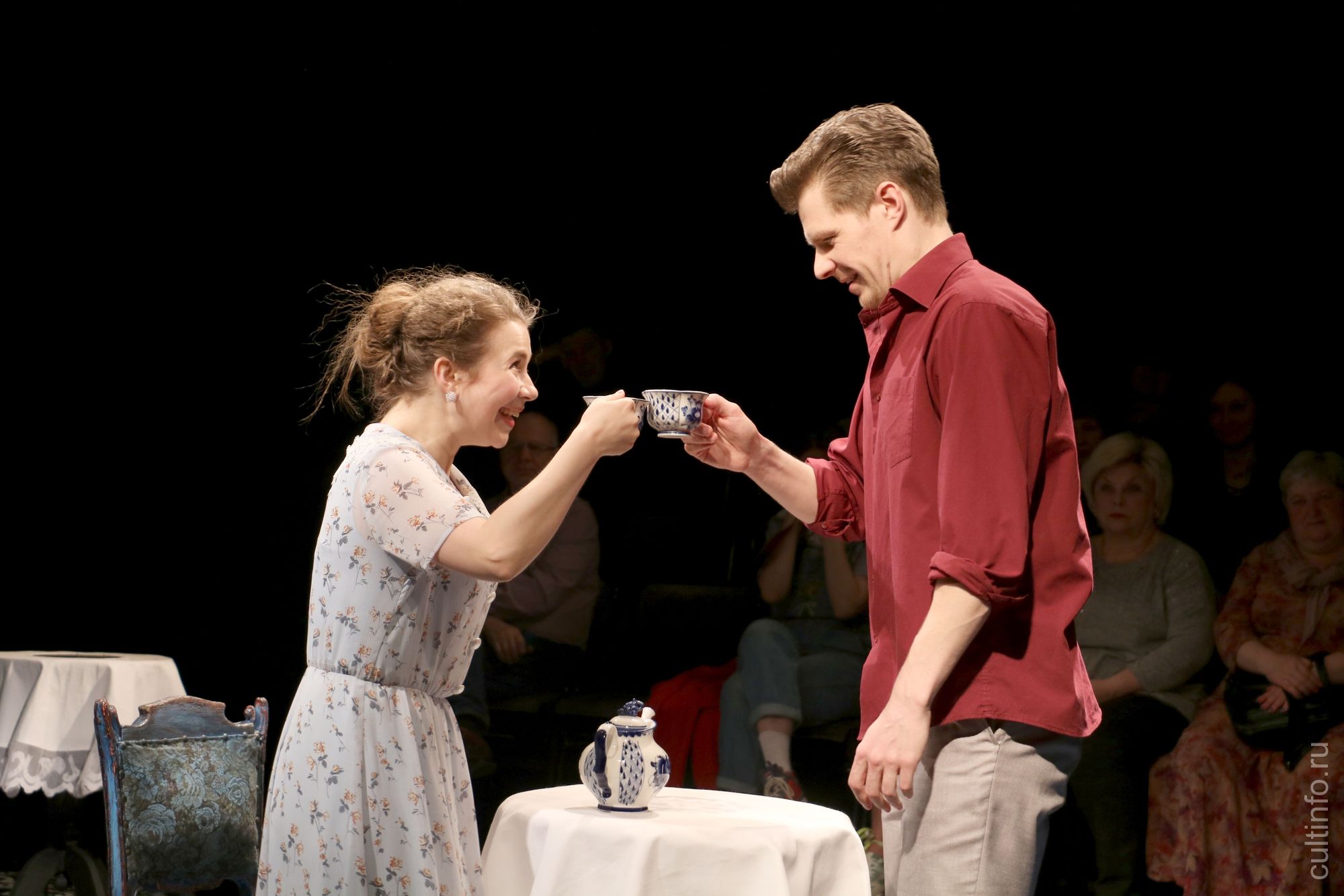 Спектакль Вологодского драматического театра «Не всё коту масленица»