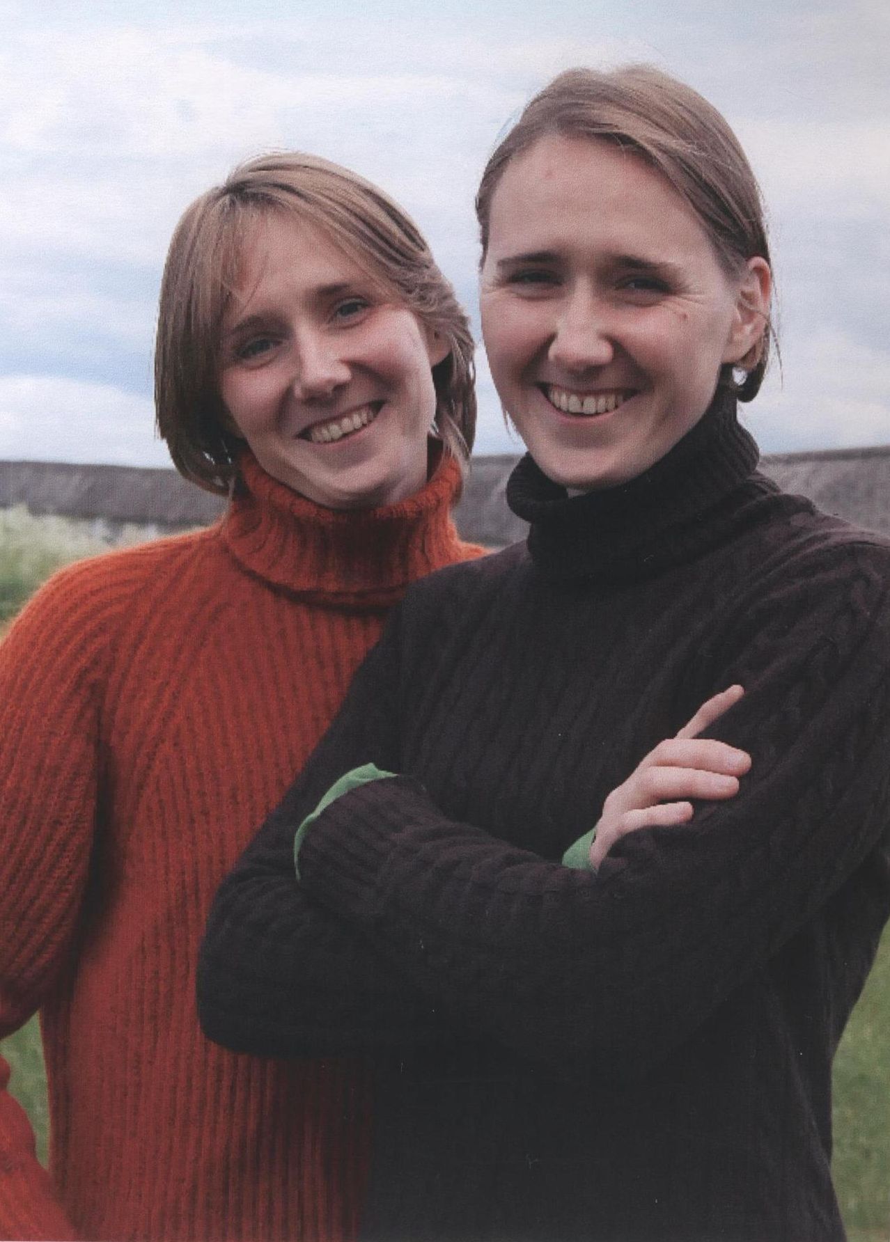 Анна и Юлия Шабаевы. Фото Кирилло-Белозерского музея-заповедника