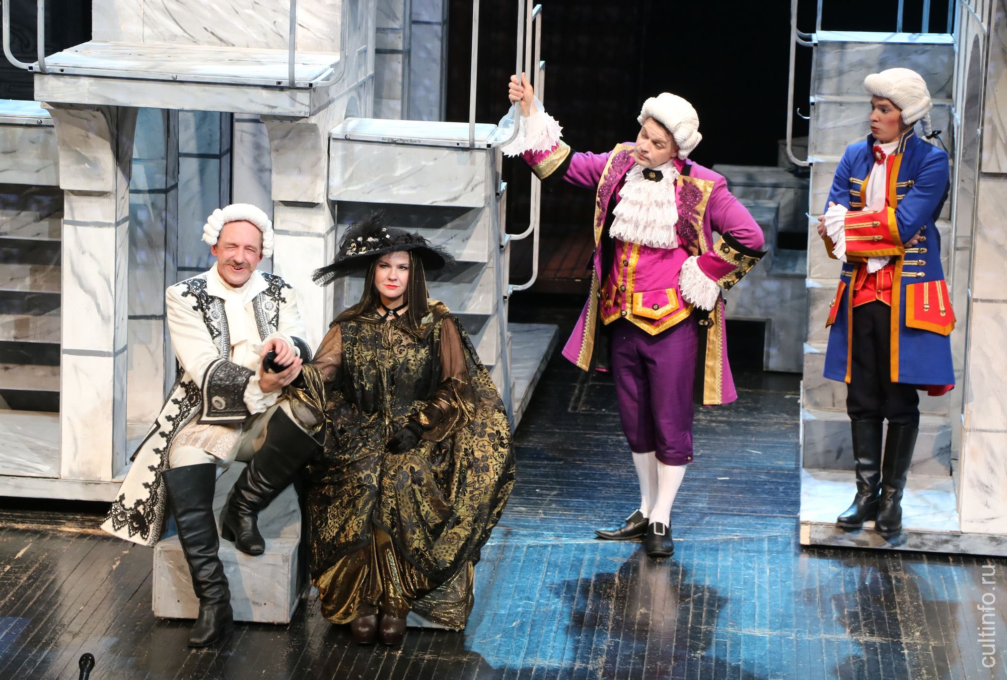 Спектакль Вологодского театра для детей и молодежи «Тот самый Мюнхгаузен» (2021)