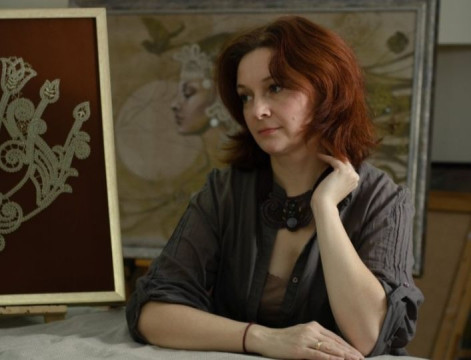 Нарисовать «чудесного зайца» вместе с художником Евгенией Марочко могут юные вологжане