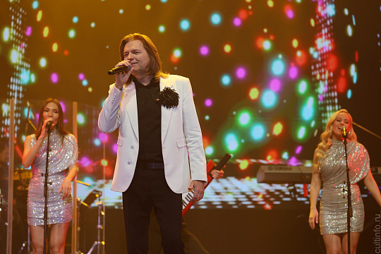 Более 2,5 тысяч вологжан побывало на бесплатном концерте Дмитрия Маликова