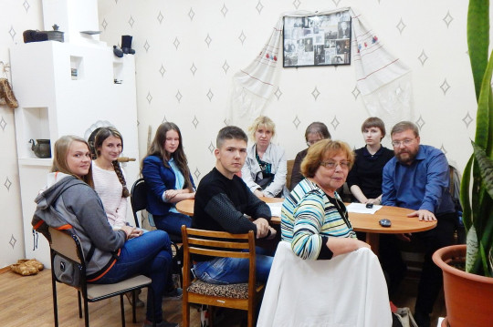 Продолжается набор в литературную мастерскую под руководством Дмитрия Ермакова