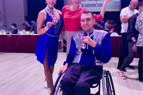 Череповчане привезли пять наград с Чемпионата России по танцам на колясках