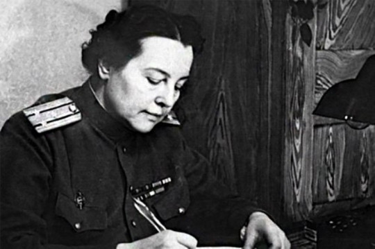 «Разведка. Книги и любовь»: эфир онлайн-проекта «Классно о классном» посвятят Зое Воскресенской