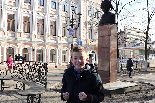 #Пушкин220. Стихотворение, которое поэт написал в Царскосельском лицее, читает четвероклассник Максим Шестаков