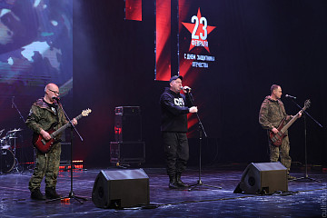 Выступление музыкальной группы из Калиниграда  «Одни из нас»  стало подарком для вологжан ко Дню защитника Отечества