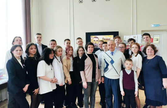 Герою Советского Союза Александру Панкратову была посвящена встреча в областной библиотеке