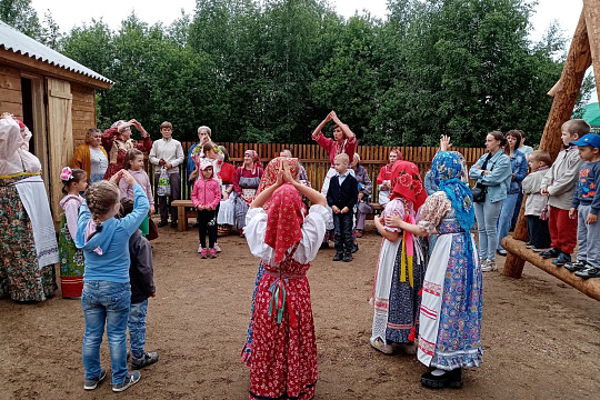 Интерактивная площадка «Музейные задворки» появилась в Харовске на средства областного гранта 