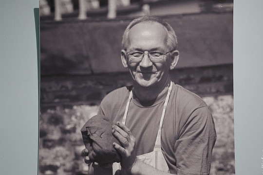 Керамику Сергея Лопатенко и его коллег представили на выставке в Мастерской Татьяны Чистяковой в Вологде