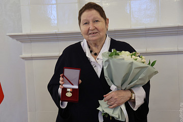 Художник-реставратор Тамара Рыбакова награждена медалью «За заслуги перед Вологодской областью»