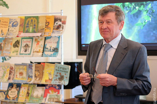 Душевный разговор о Вологде ждет посетителей встречи с краеведом Александром Сазоновым