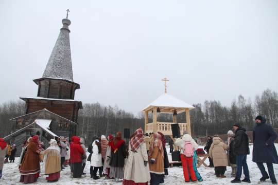 Звонницу Георгиевской церкви освятили в «Семенково» 