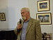 Народный художник России Валерий Страхов на открытии выставки