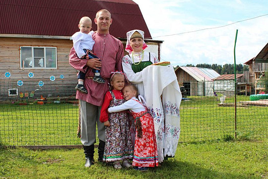 Вологжане могут оценить участников конкурса «Вологодское подворье»