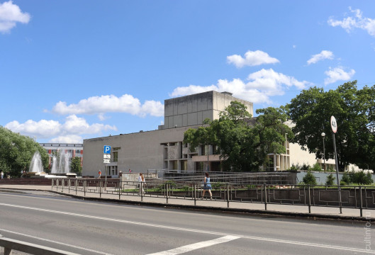 175-й театральный сезон драмтеатр проведет с капитанской дочкой, тремя мушкетерами и Али-Бабой