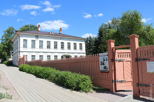 Художников приглашают к участию в конкурсе к 125-летию череповецких музеев 