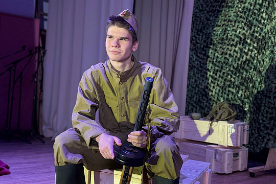 Сямженский молодежный театр «Алые паруса» представит премьеру спектакля «Рядовые» 