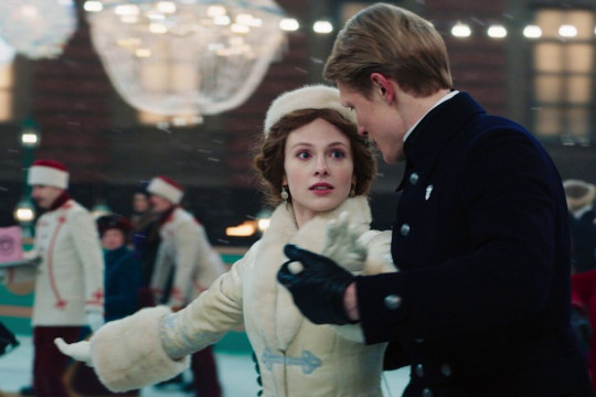 Неделя новогоднего кино пройдет в областной библиотеке