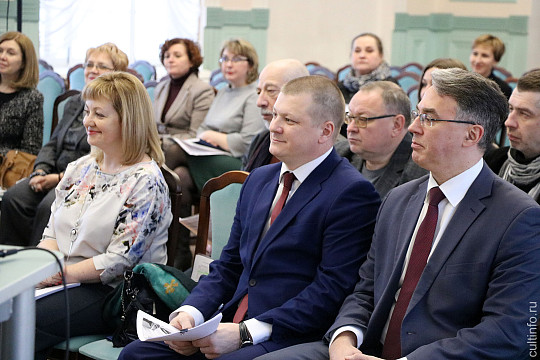 Перспективы развития сферы культуры, туризма и архивного дела обсудили на заседании коллегии Департамента культуры и туризма области