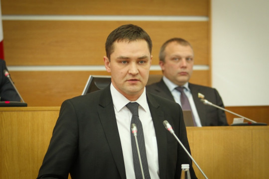 О развитии туристского кластера Вологодской области рассказал депутатам ЗСО Владимир Осиповский