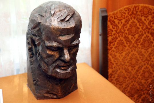 Музей-квартира Василия Белова и Мастерская Татьяны Чистяковой познакомят вологжан с писательскими тропами и искусством создания изразцов